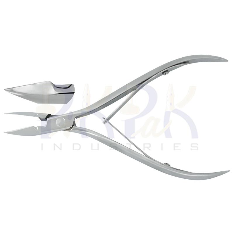Cuticle Nippers & Cutters