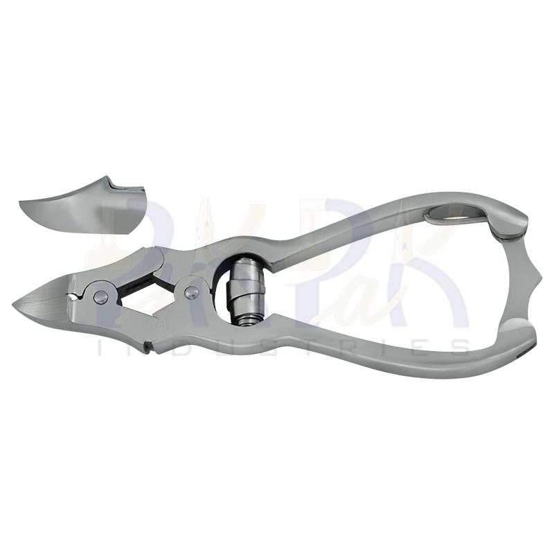Cuticle Nippers & Cutters