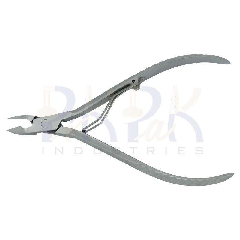 Cuticle Nippers & Cutters